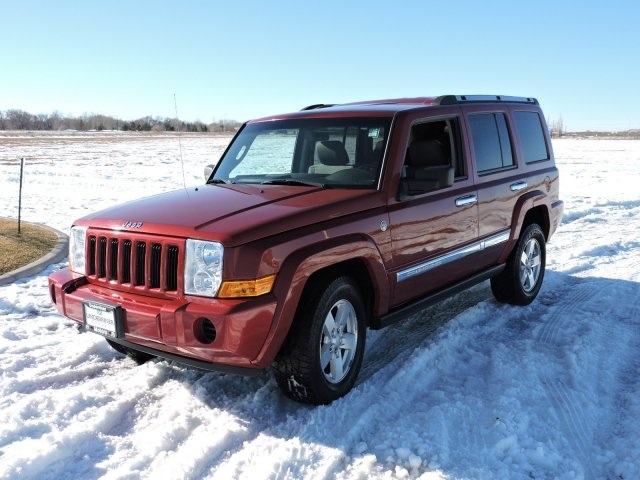 Pre owned jeep commander